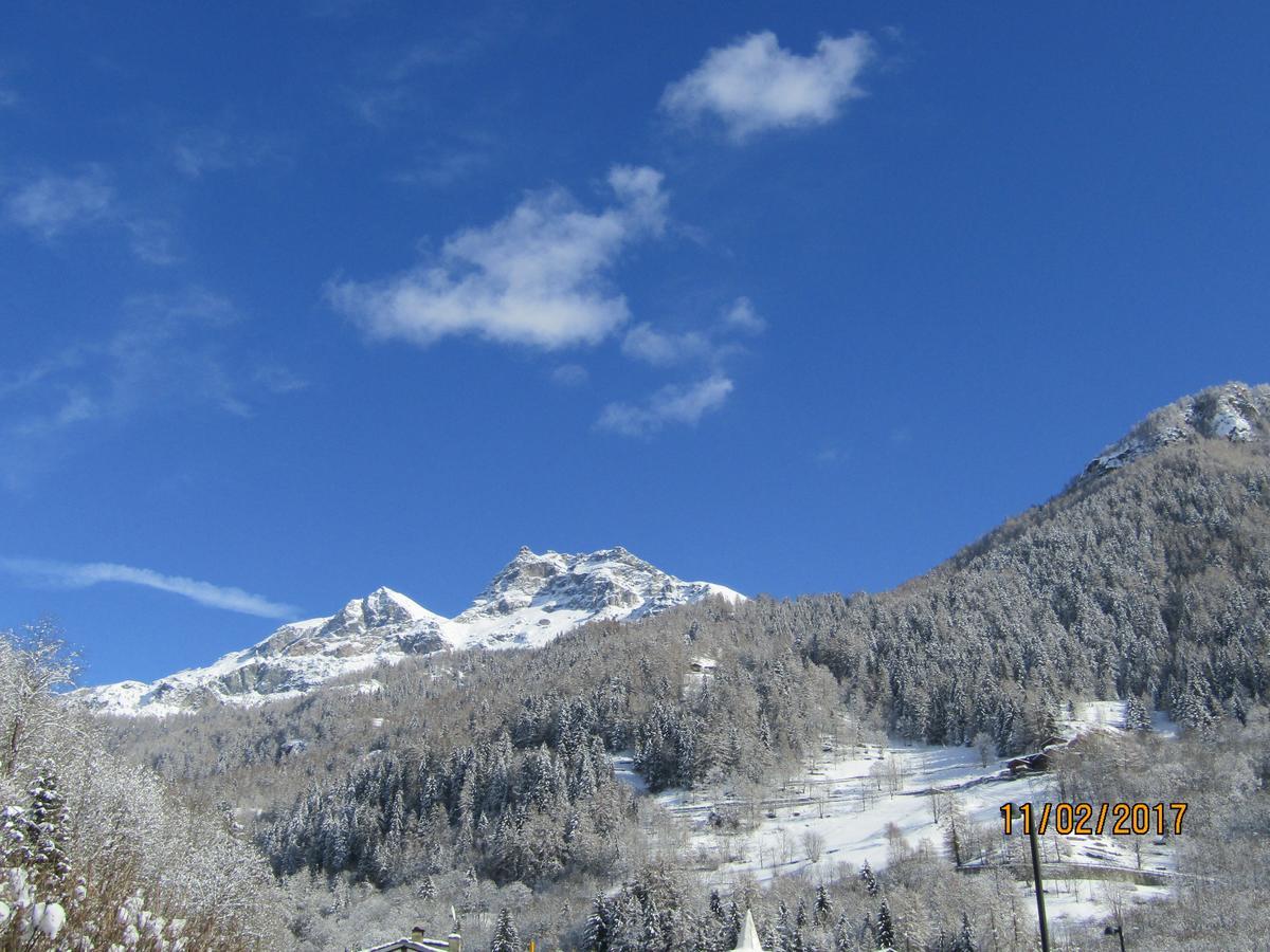 Hotel Punta Cian Valtournenche Esterno foto