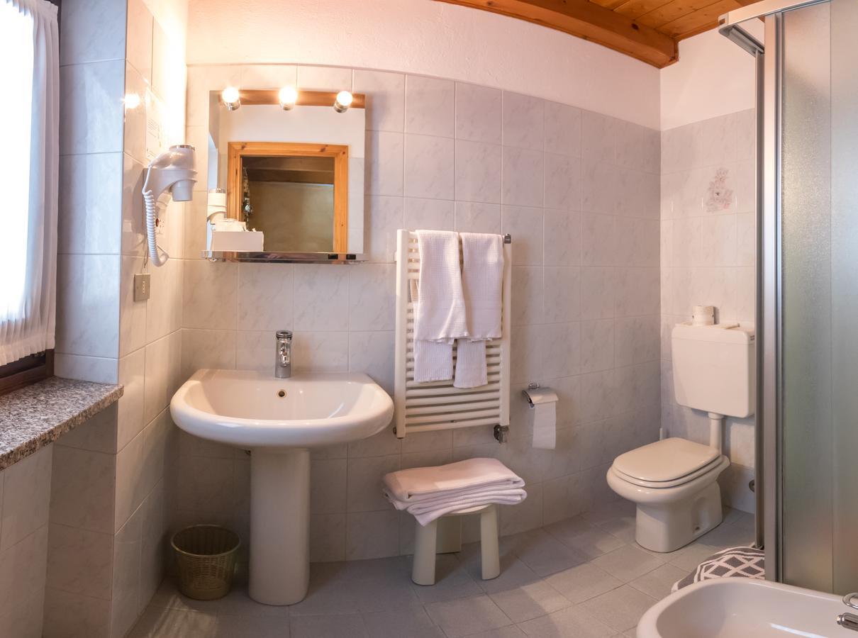 Hotel Punta Cian Valtournenche Esterno foto