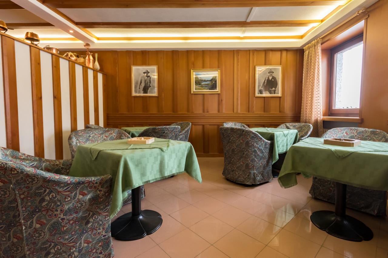 Hotel Punta Cian Valtournenche Esterno foto