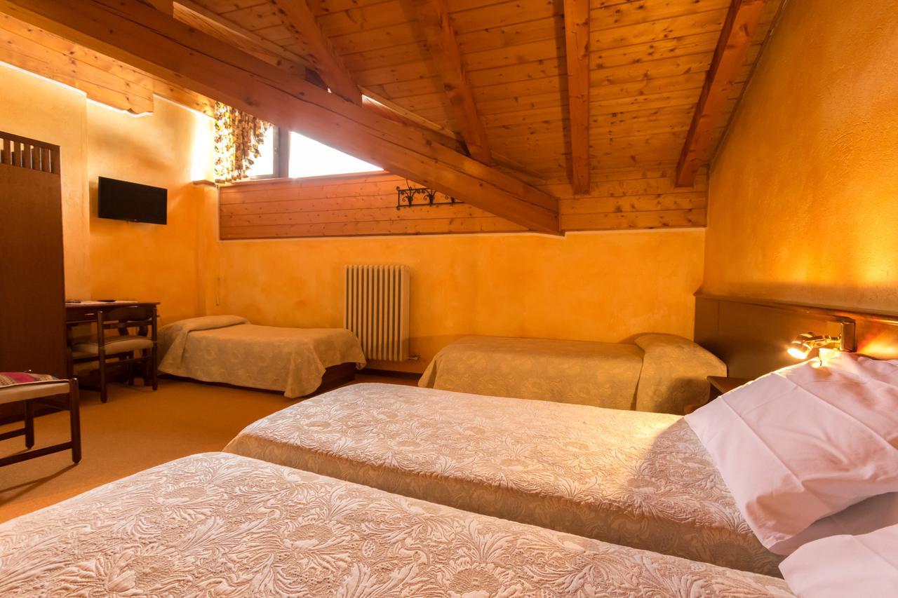 Hotel Punta Cian Valtournenche Esterno foto